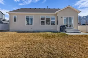 141 N Pinnacle Ave, Mapleton, UT 84664 - Photo 35