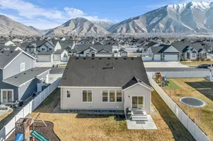 141 N Pinnacle Ave, Mapleton, UT 84664 - Photo 41