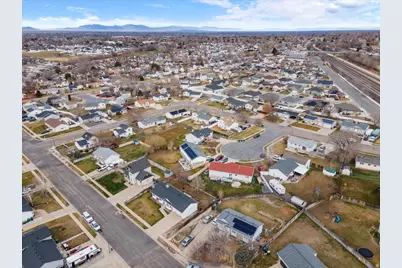 64 N 250 W, Clearfield, UT 84015 - Photo 21