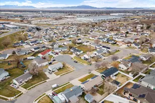 64 N 250 W, Clearfield, UT 84015 - Photo 23