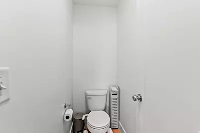 89 N 800 W, Springville, UT 84663 - Photo 19