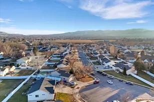 13237 S 2480 W, Riverton, UT 84065 - Photo 5