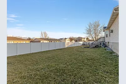 13237 S 2480 W, Riverton, UT 84065 - Photo 25