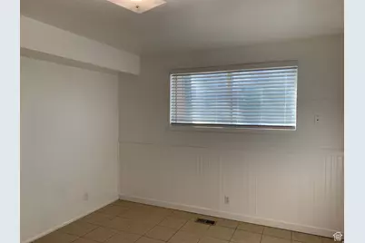 2530 S Parkcrest Dr, West Valley, UT 84119 - Photo 9