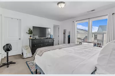 5283 W Big Sur Dr, South Jordan, UT 84009 - Photo 17