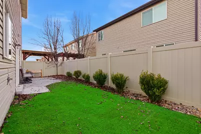 1090 W Stonehaven Dr, North Salt Lake, UT 84054 - Photo 29