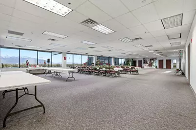 2835 S Decker Lake Dr W, West Valley, UT 84119 - Photo 11