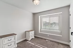 2422 W 3350 S, West Haven, UT 84401 - Photo 23