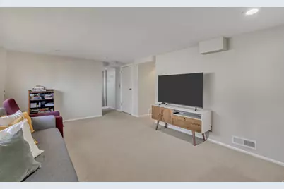 2600 E Oak Dr, Cottonwood Heights, UT 84093 - Photo 19