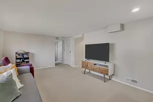 2600 E Oak Creek Dr, Sandy, UT 84093 - Photo 19