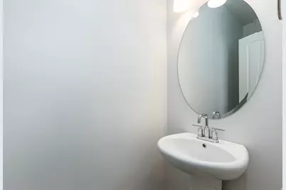 1068 E Springwater Way, Eagle Mountain, UT 84005 - Photo 9