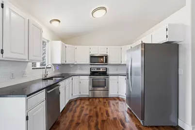 352 E 1650 N, Lehi, UT 84043 - Photo 5