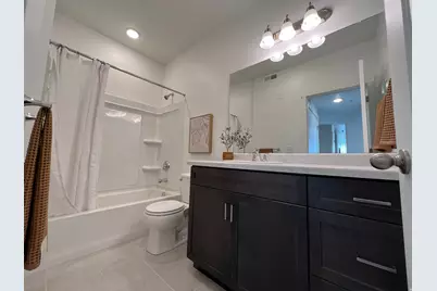 8333 S S Iris Lumi Ln W #Q202, Midvale, UT 84047 - Photo 7