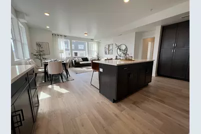 8333 S S Iris Lumi Ln W #Q201, Midvale, UT 84047 - Photo 11