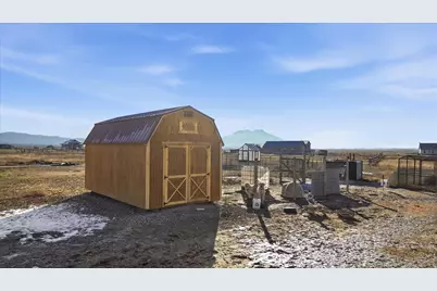 5359 W 19750 N, Plymouth, UT 84330 - Photo 31