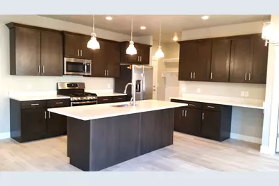 1884 W 950 N, Farmington, UT 84025 - Photo 5