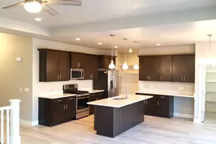 1884 W 950 N, Farmington, UT 84025 - Photo 3