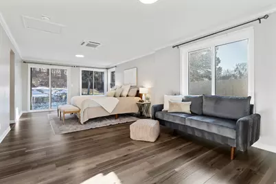 5831 S Beaumont Dr E, Holladay, UT 84121 - Photo 9