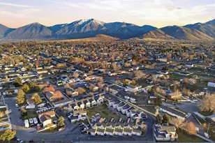 221 S Majestic Meadows Dr, Payson, UT 84651 - Photo 17