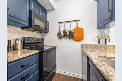 221 S Majestic Meadows Dr, Payson, UT 84651 - Photo 9