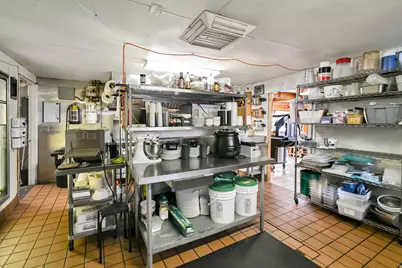 289 N Main St, Loa, UT 84747 - Photo 15