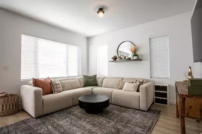 15209 S Wild Horse Way, Bluffdale, UT 84065 - Photo 9