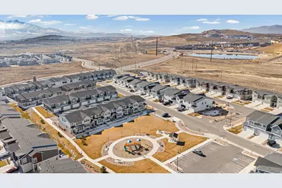 1968 N Chianti St W #339, Saratoga Springs, UT 84045 - Photo 33