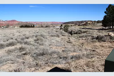 140 E Teasdale Rd #5B, Teasdale, UT 84773 - Photo 5