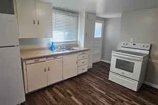 545 S Carbon Ave, Price, UT 84501 - Photo 7