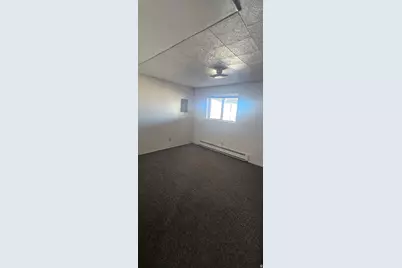 165 W 250 N #5, Elmo, UT 84521 - Photo 3