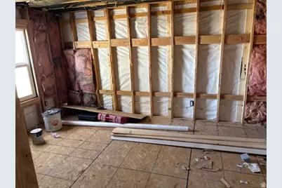 50 S 1500 W #S9, Vernal, UT 84078 - Photo 5