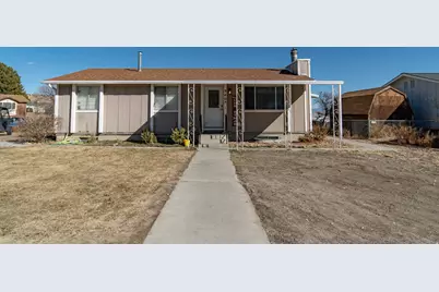 940 N Smith Dr E, Price, UT 84501 - Photo 23