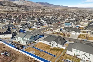 6651 W Sky Bird Cir, Herriman, UT 84096 - Photo 37