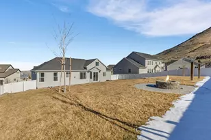 6651 W Sky Bird Cir, Herriman, UT 84096 - Photo 33
