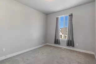 6651 W Sky Bird Cir, Herriman, UT 84096 - Photo 21