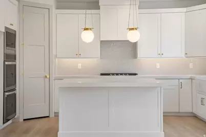 295 E 2050 S #1, Bountiful, UT 84010 - Photo 47