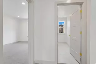 295 E 2050 S, Bountiful, UT 84010 - Photo 37