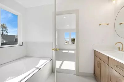 295 E 2050 S #1, Bountiful, UT 84010 - Photo 35