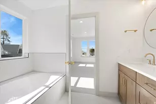 295 E 2050 S, Bountiful, UT 84010 - Photo 35