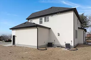 295 E 2050 S, Bountiful, UT 84010 - Photo 63