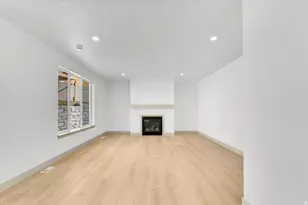 295 E 2050 S, Bountiful, UT 84010 - Photo 19