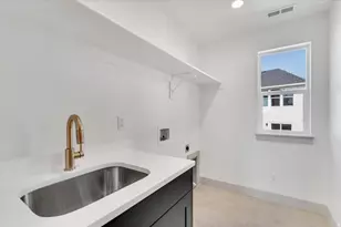 295 E 2050 S, Bountiful, UT 84010 - Photo 37