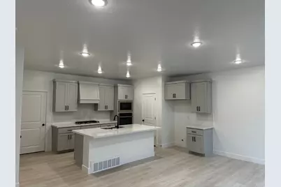 26 S Moonlit Rd, Mapleton, UT 84664 - Photo 3