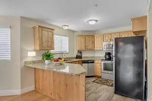 8264 S Resaca Dr E, Sandy, UT 84070 - Photo 9