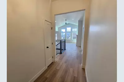 1611 S 3875 W #405, Taylor, UT 84401 - Photo 3