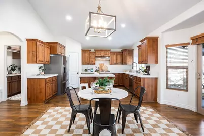 439 E Midlake Dr, Draper, UT 84020 - Photo 1