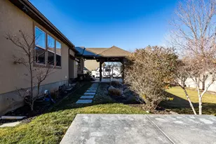 439 E Midlake Dr, Draper, UT 84020 - Photo 45