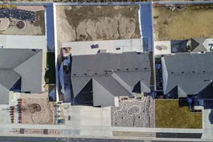 4854 N Cliffrose Dr, Eagle Mountain, UT 84005 - Photo 33