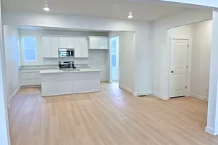 921 S Mathilda Dr, Saratoga Springs, UT 84045 - Photo 5