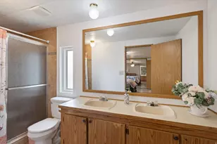 259 Lionel St, North Salt Lake, UT 84054 - Photo 9